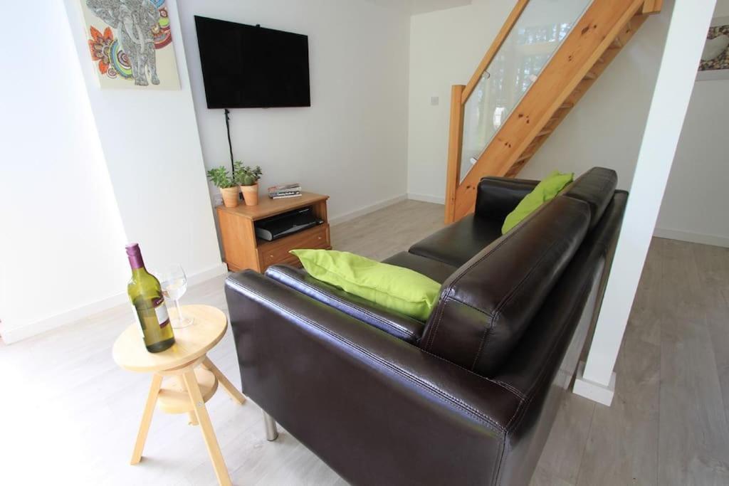 Orchard Nook - Sleeps 4, 2 Bedrooms Kendal Buitenkant foto